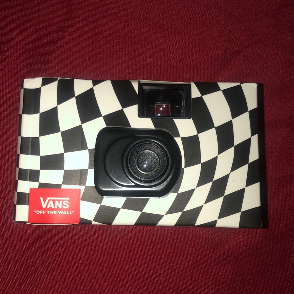 Vans Camera - Picture 4 of 5
